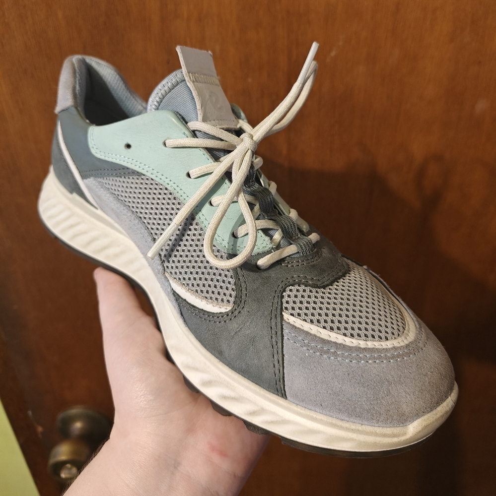 Ecco St 1 Woman's Shoes - SZ 40